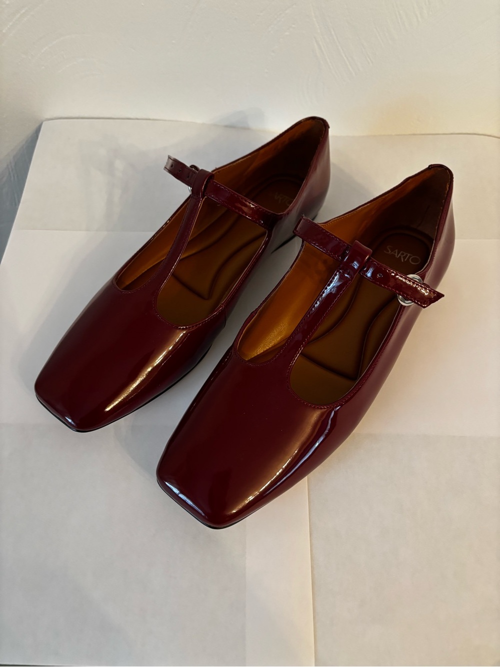 Sarto Flex - Women's Burgundy Patent T-Strap Flats